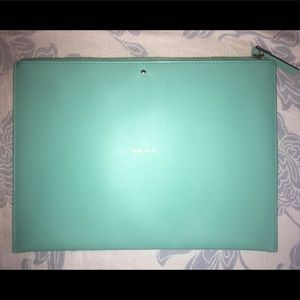 kate spade New York Large Bella Pouch